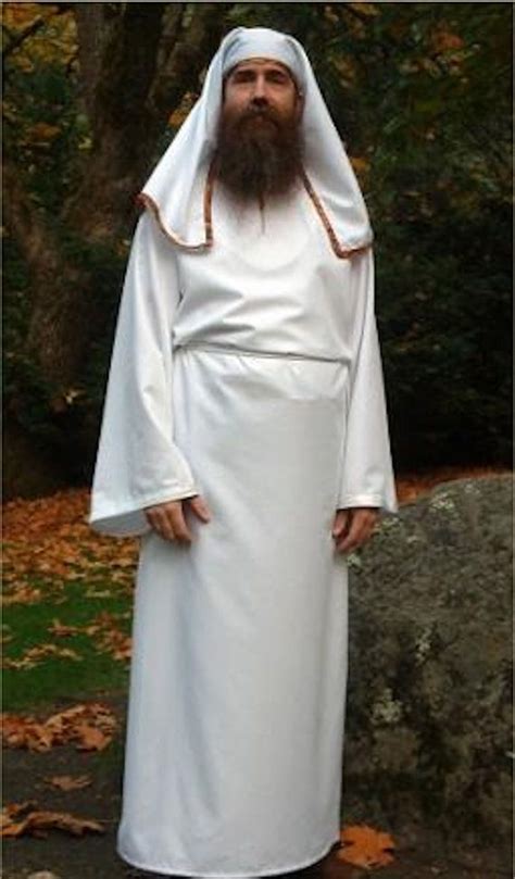 The Psychology of Pagan Ritual Robes